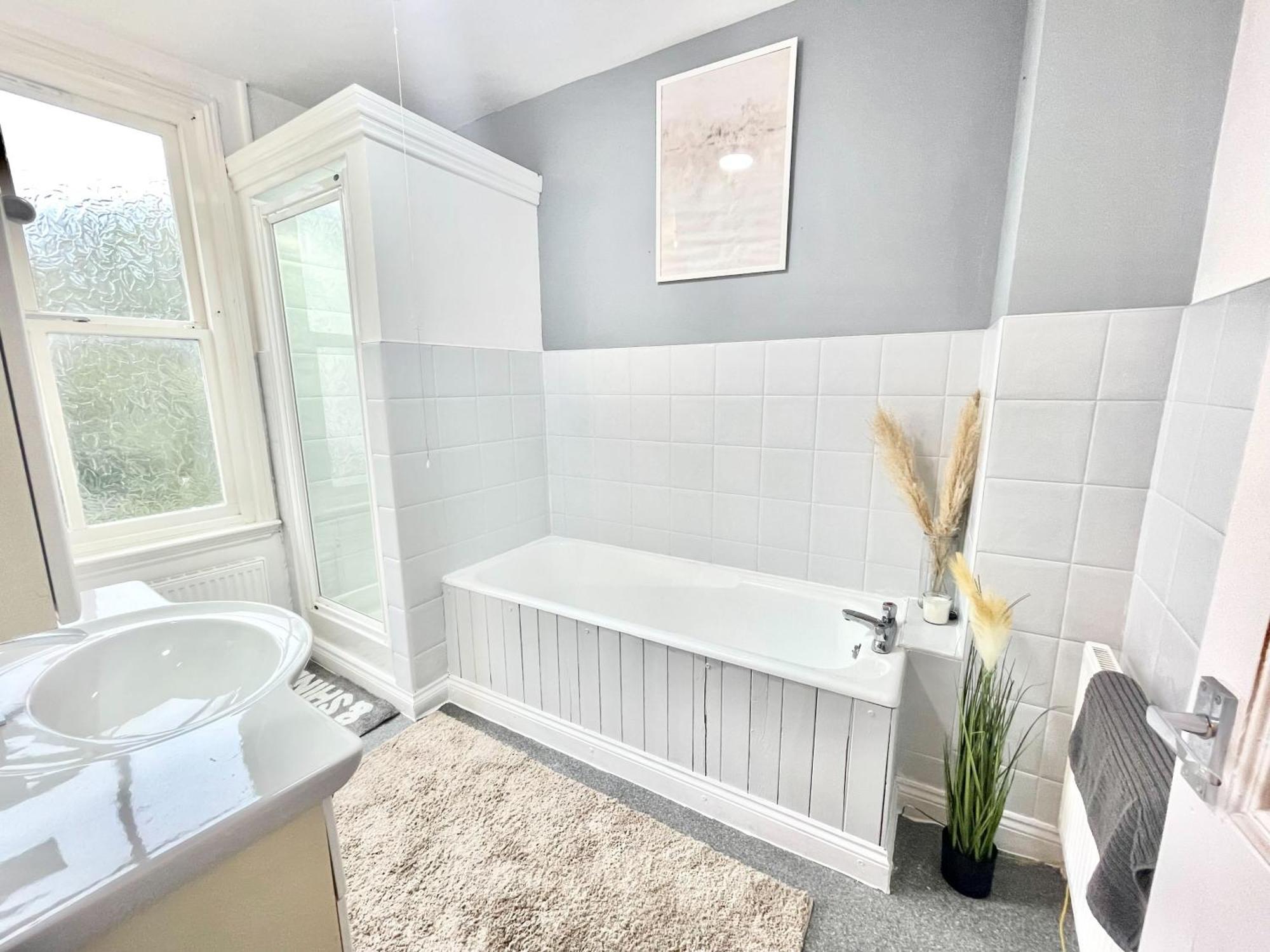 Entirehome Sleeps7 Citycentre Parking Birmingham